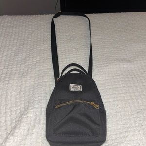 Herschel crossbody bag